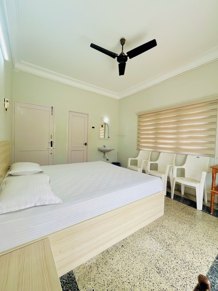 Classic Suite, Mountain View photo 3