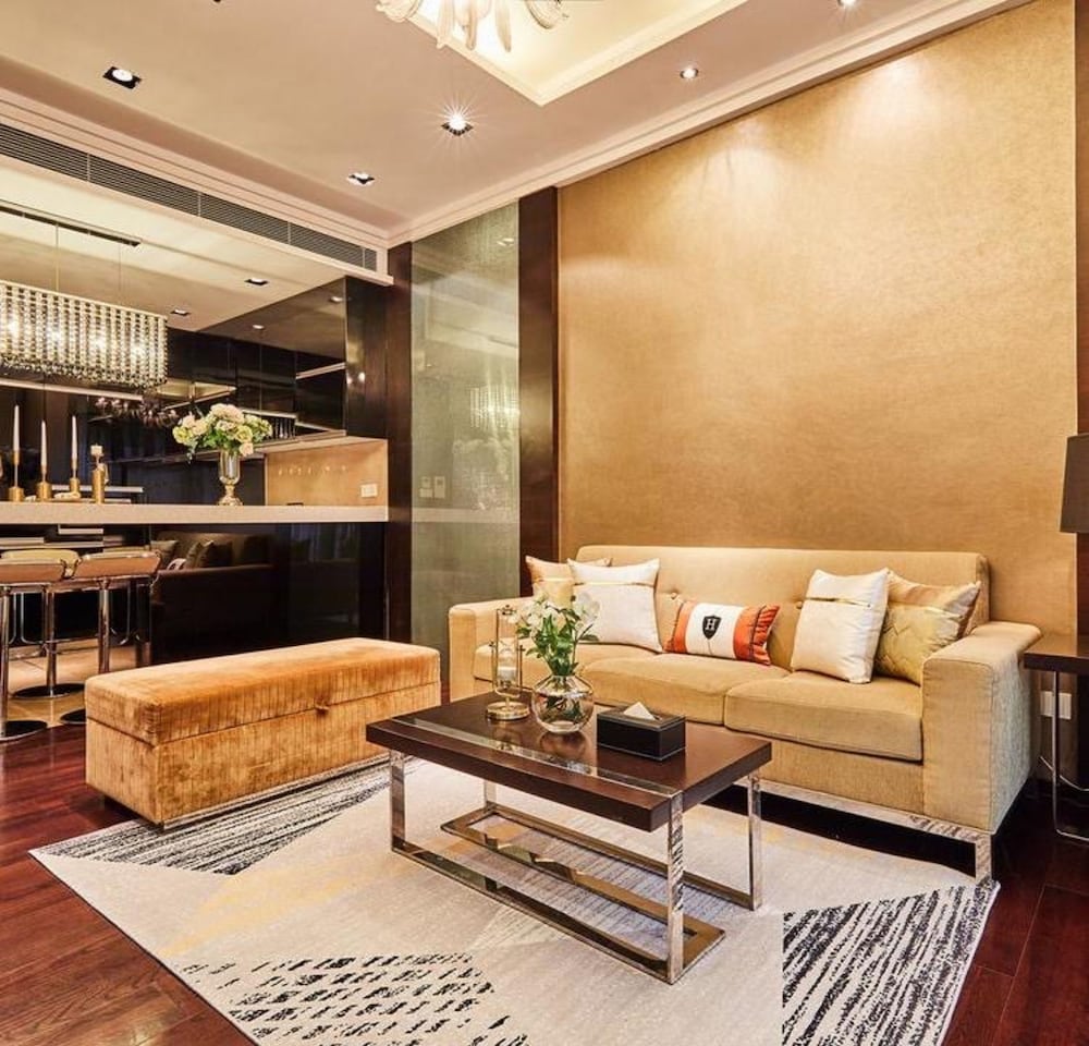 Premier Suite