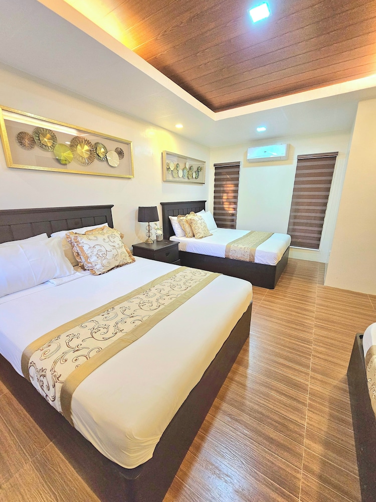 Deluxe Room, Lagoon View photo 1