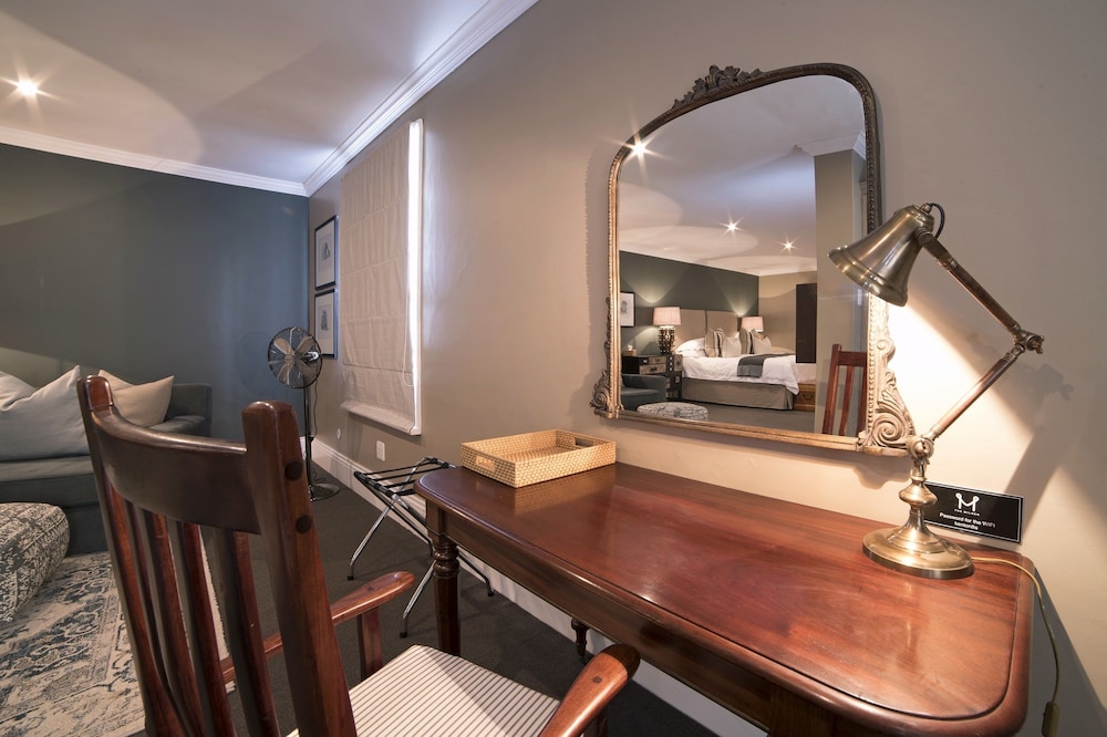 Luxury Suite 1 photo 3