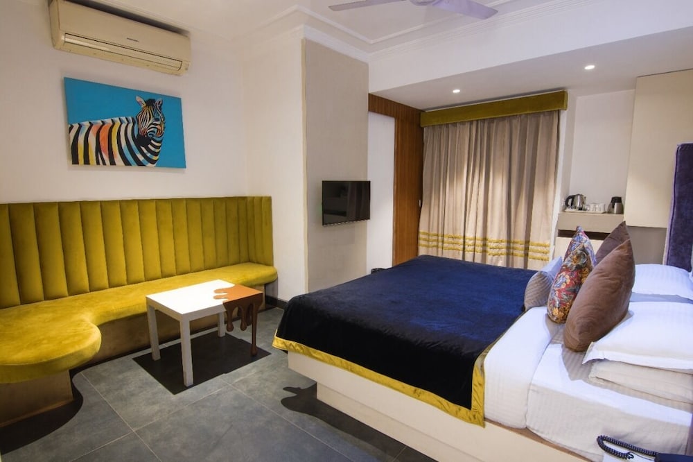 Executive Double Room, Refrigerator