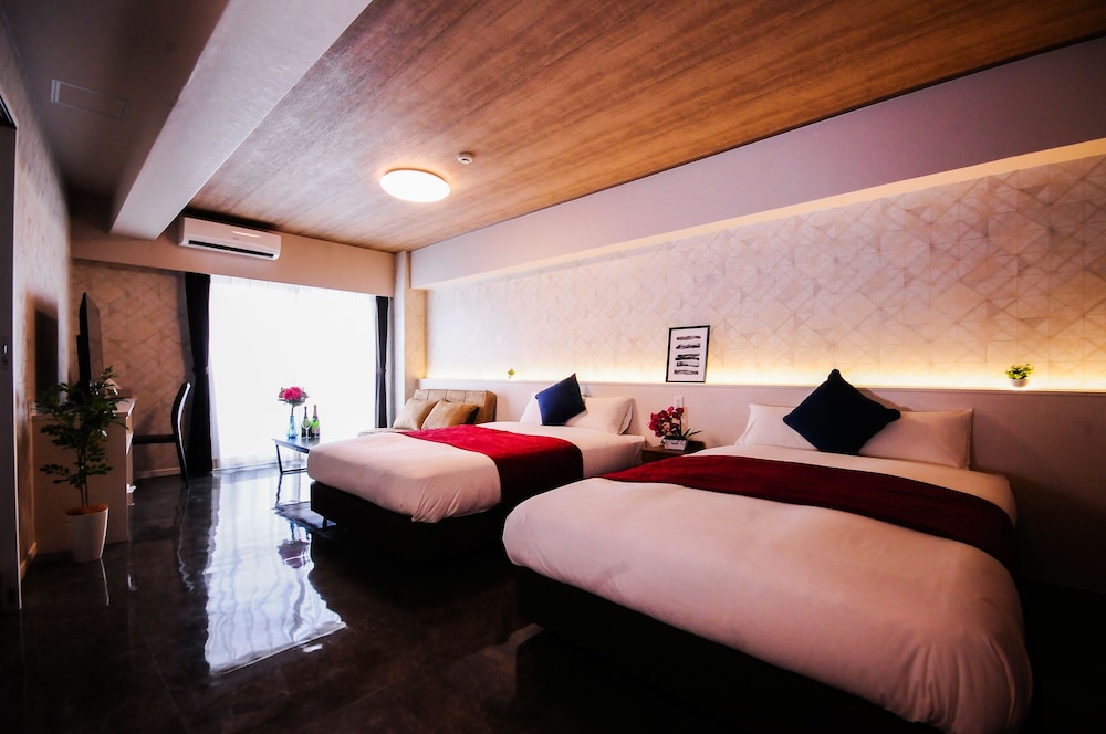 Standard Twin Room, Non Smoking - Photo 1