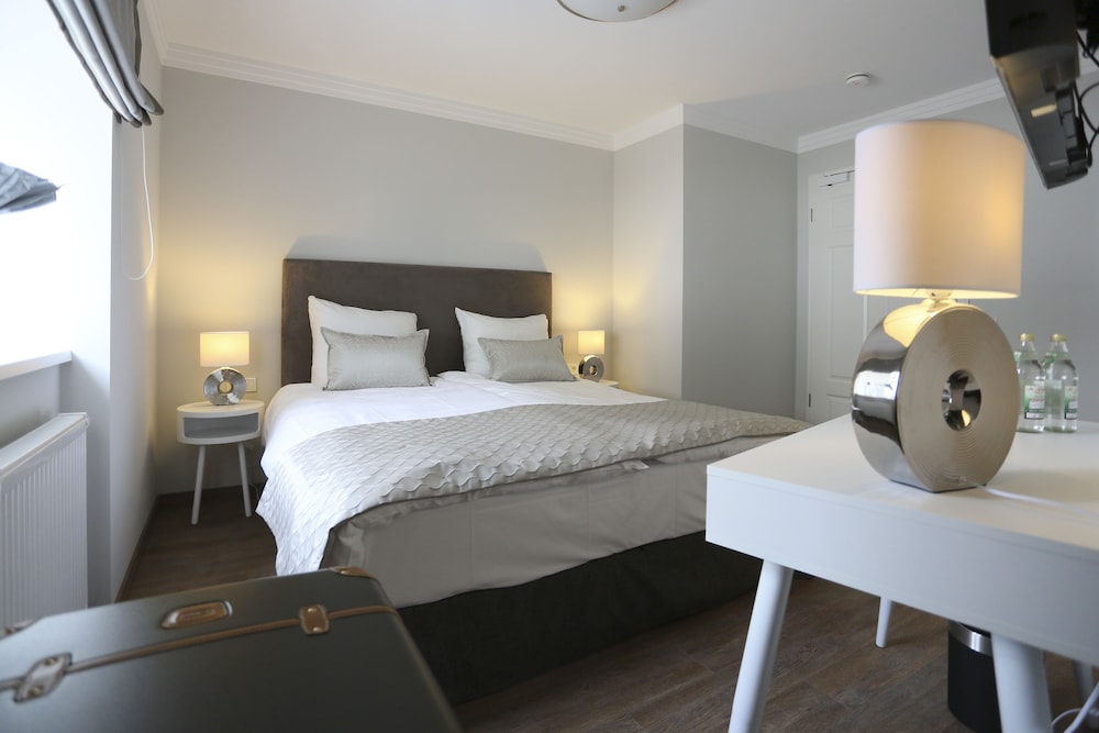 Comfort Double or Twin Room, 1 King Bed photo 3
