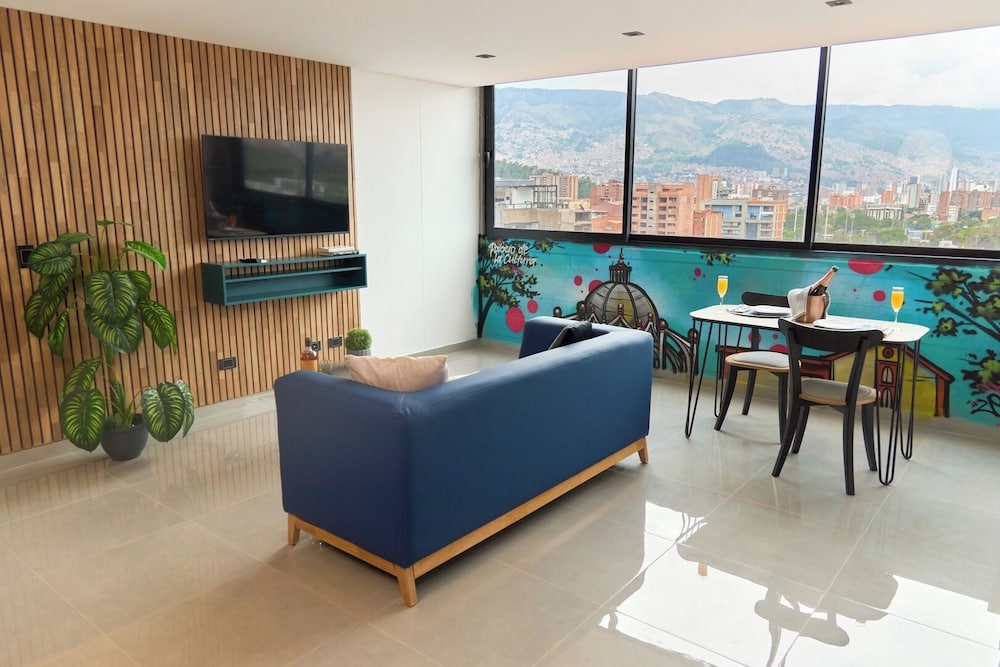 Apartment (2 Bedrooms)