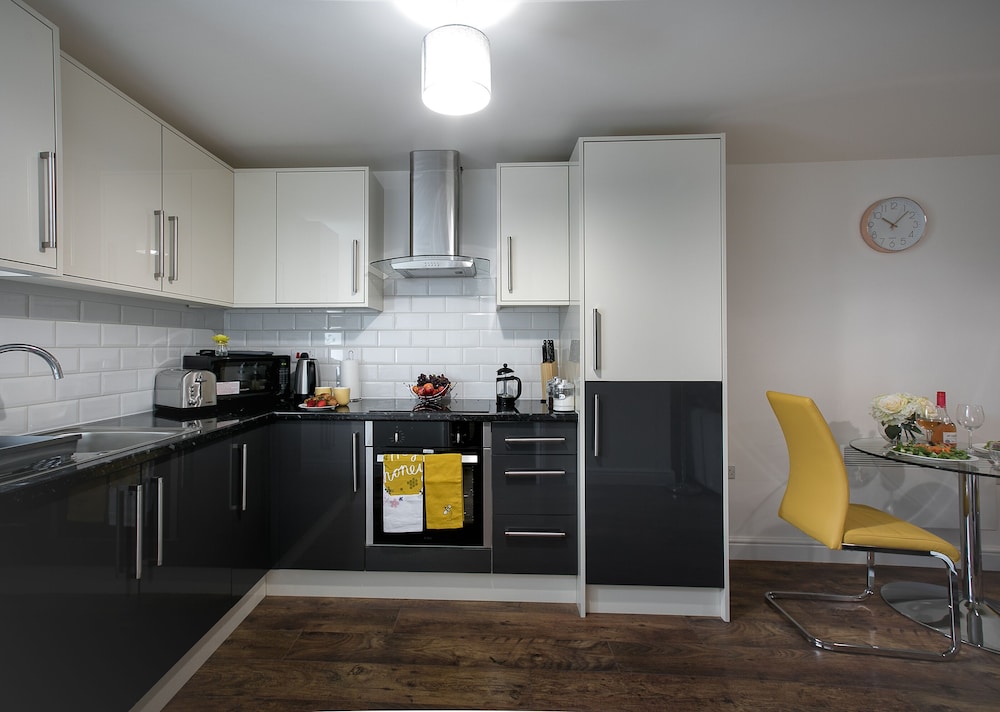 Luxury Apartment, Private Bathroom, City View (One Bedroom Apartment) photo 1