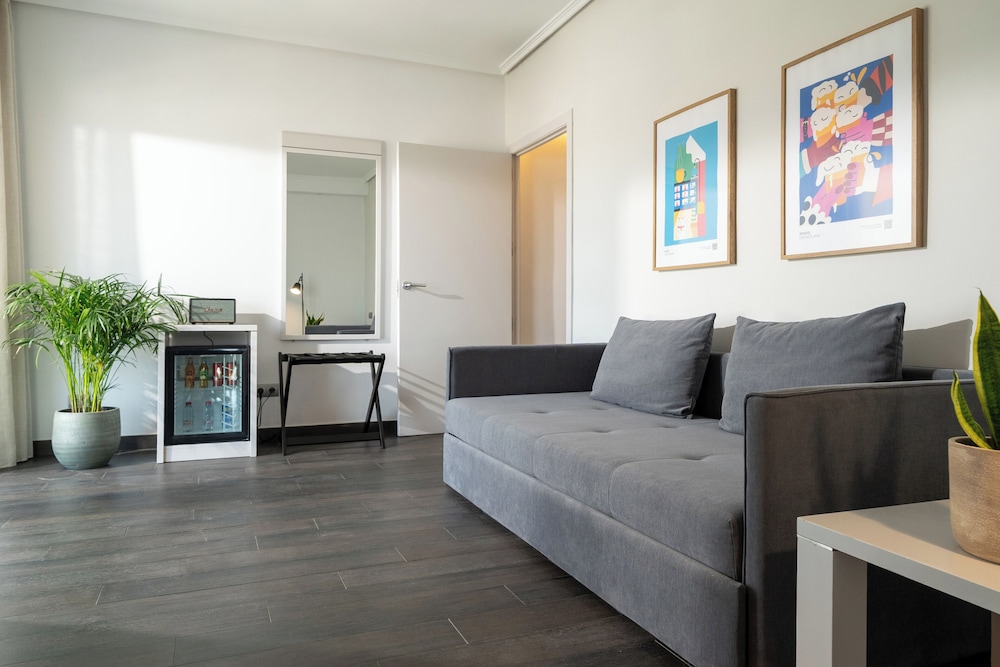 The Townhouse Harbour View(2+2) - Photo 4