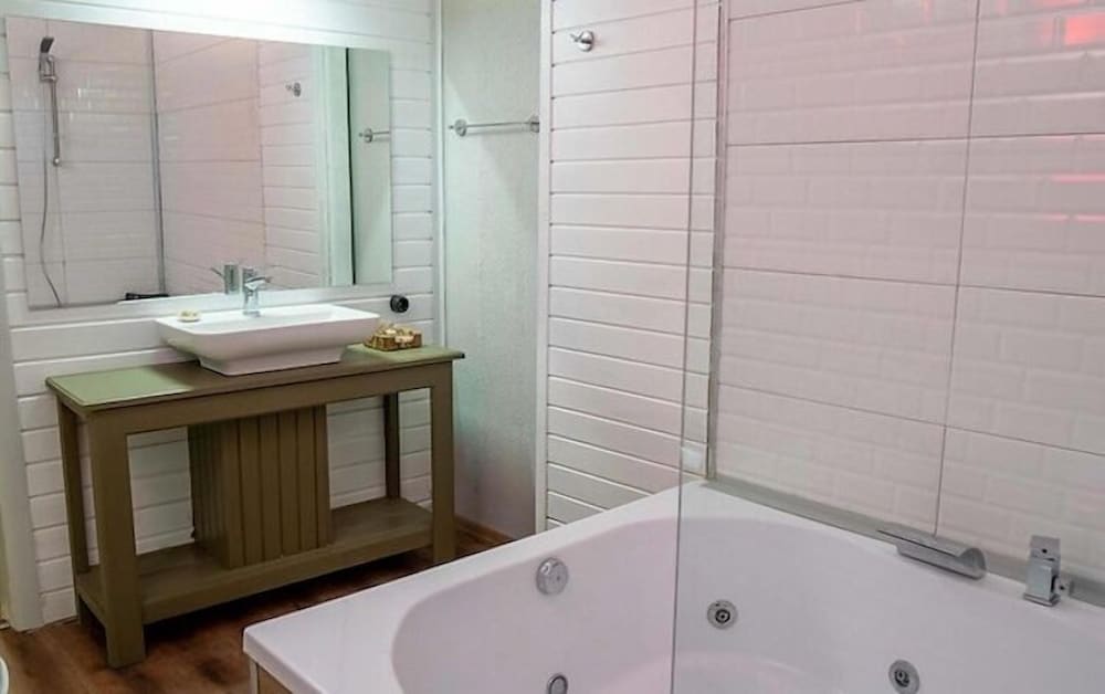 Standard Room photo 3