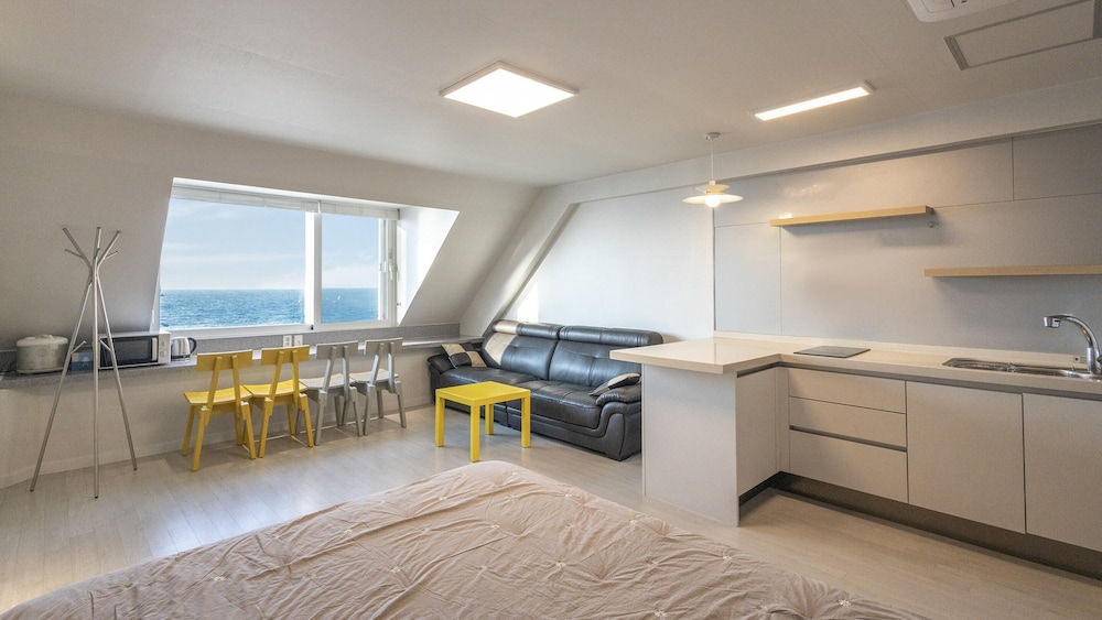Basic Room, 1 Bedroom (303(ocean view)) photo 3