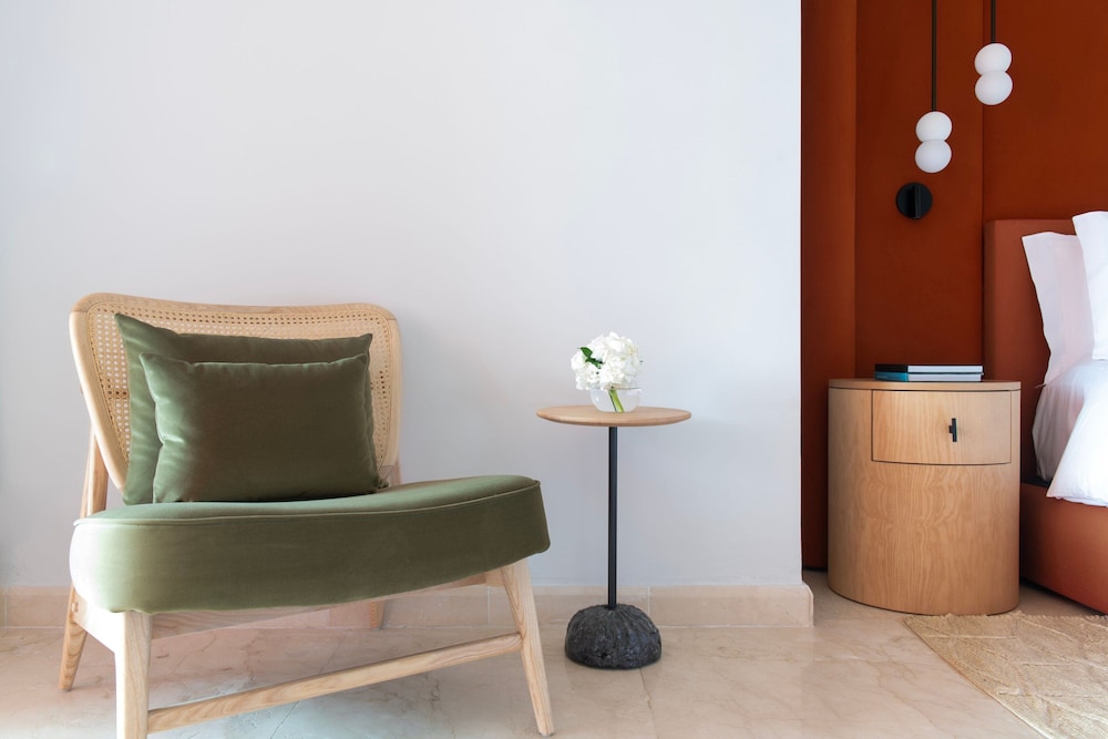 Suite, 1 Bedroom, Garden View thumbnail 5