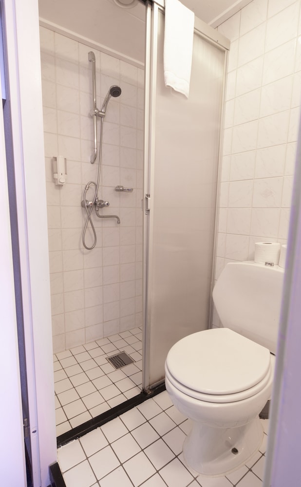 Standard Double Room (Plus with Shower) photo 3