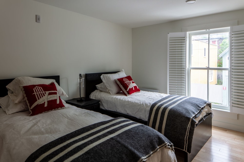 Design Apartment 5- Ironbound