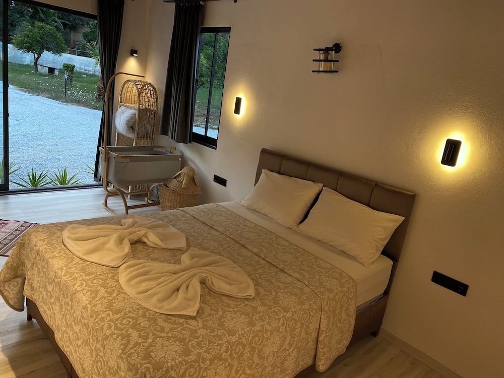 Deluxe Chalet, 1 Bedroom, Garden View