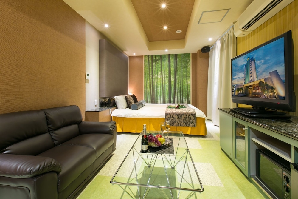 Value Room photo 3
