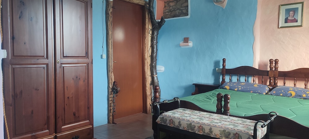 Honeymoon Apartment