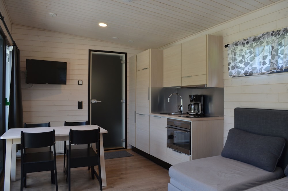 Premium Cabin photo 2