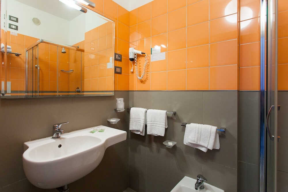 Superior Double Room Single Use, Sea View photo 2