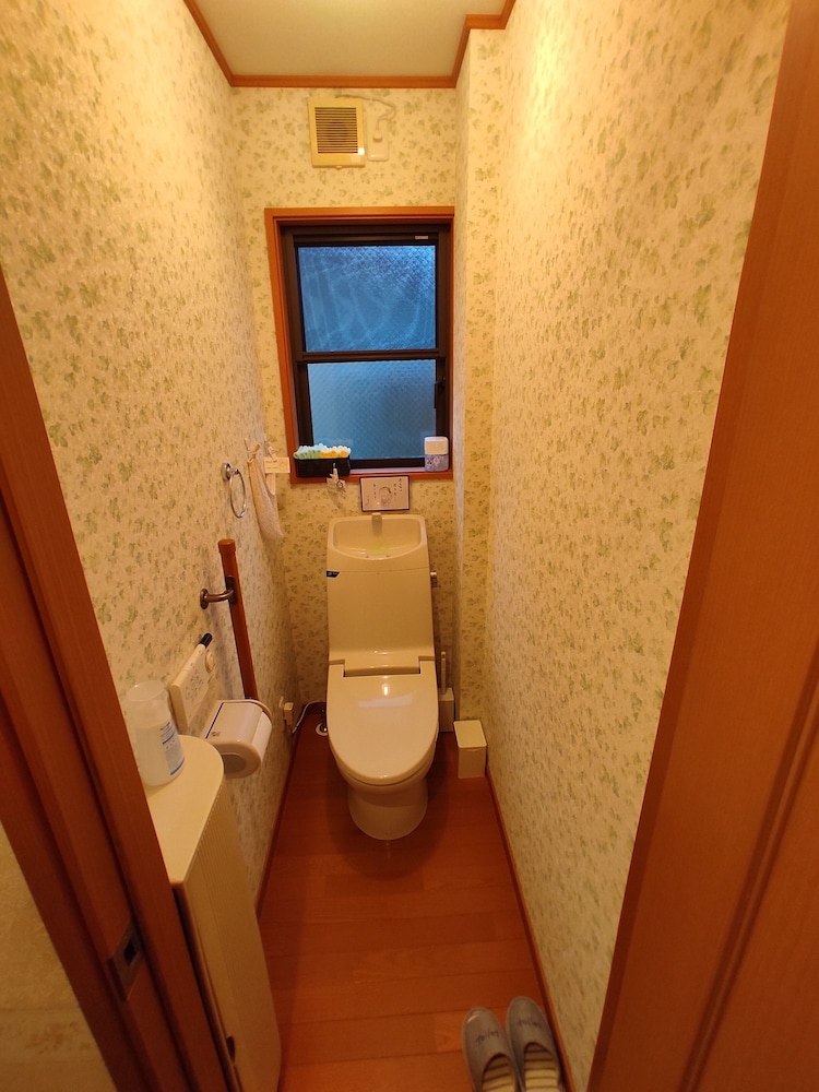 Shared Dormitory, Women only photo 2