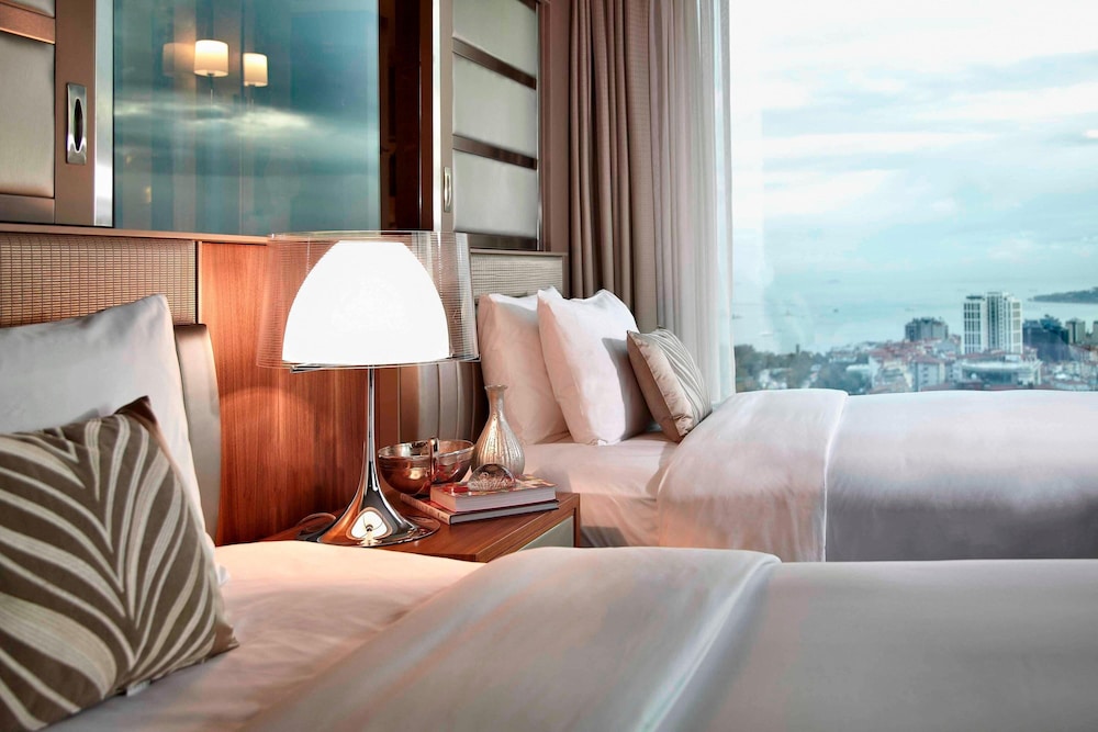 Club Room, 2 Twin Beds