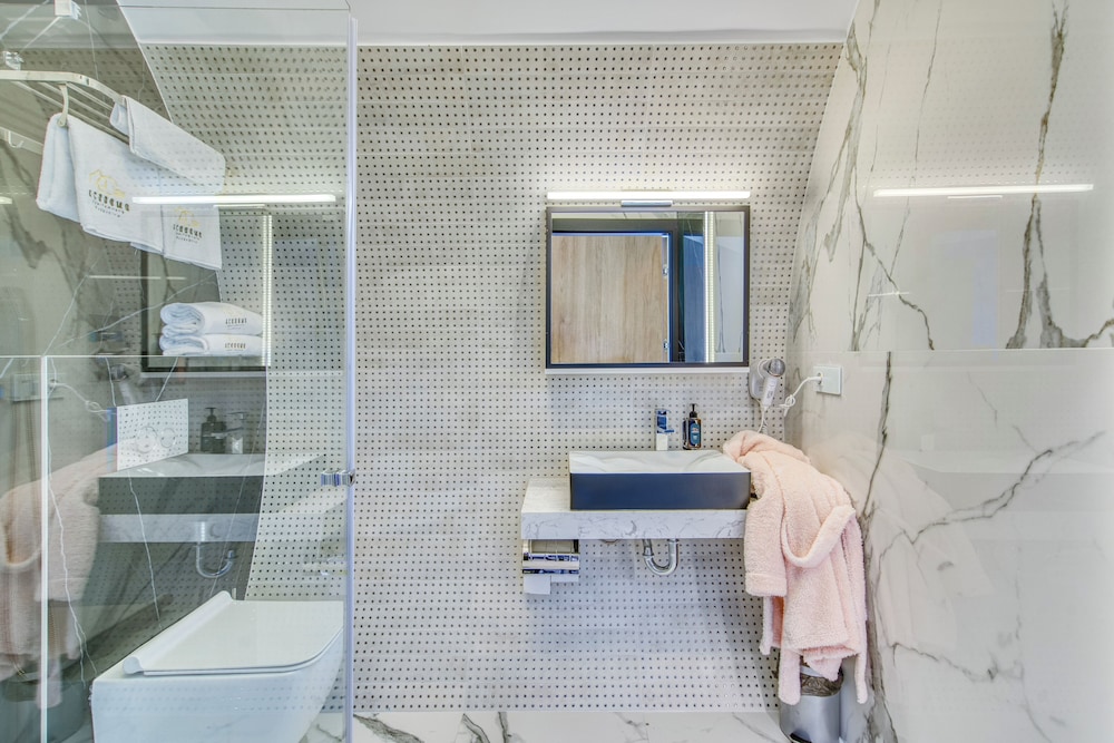 Exclusive Room, Non Smoking, Private Bathroom - Photo 7
