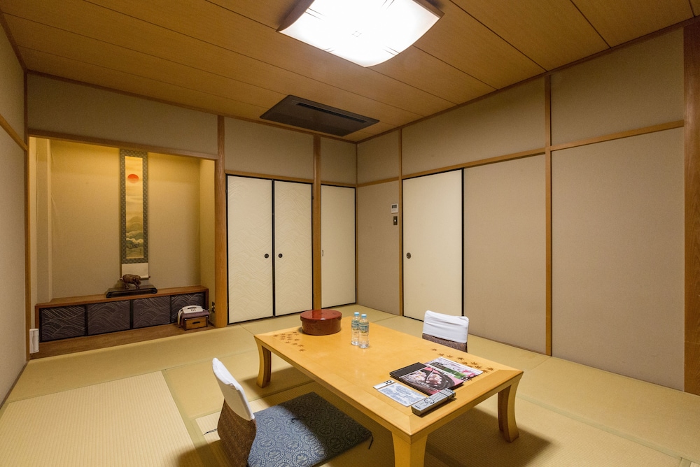 Standard Room, Non Smoking, Annex Building photo 1