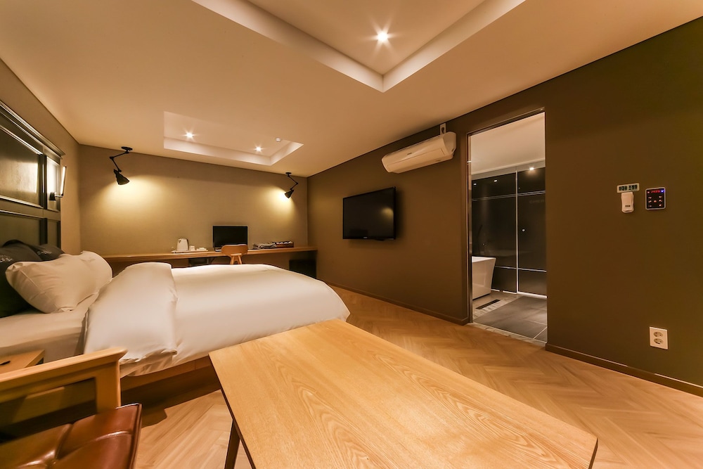 Premium Room photo 2