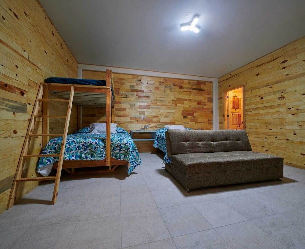 Family Room photo 3