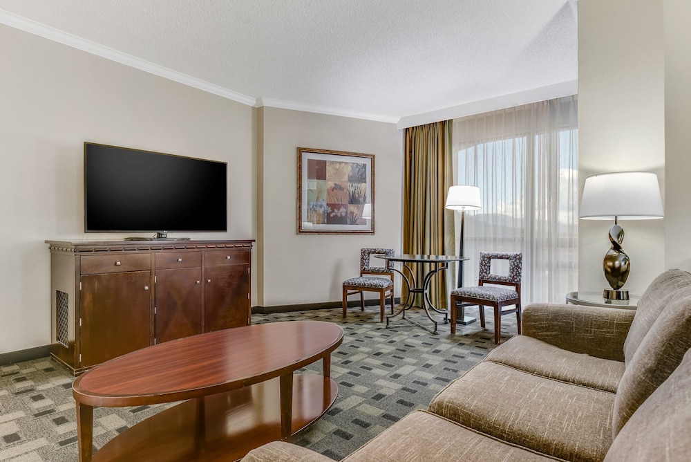 Remus Junior Suite 1 King - Photo 5