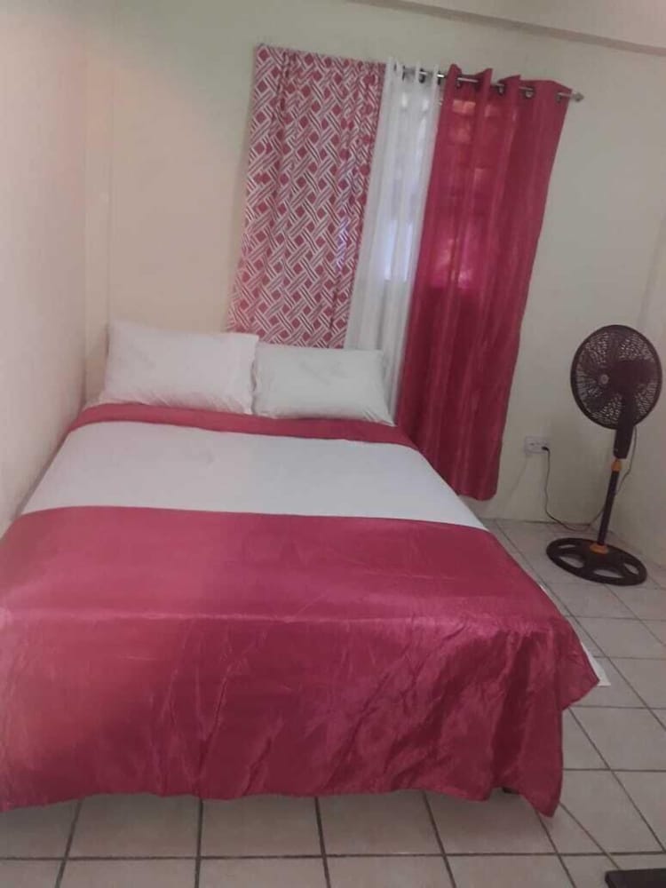 Basic Double Room photo 1