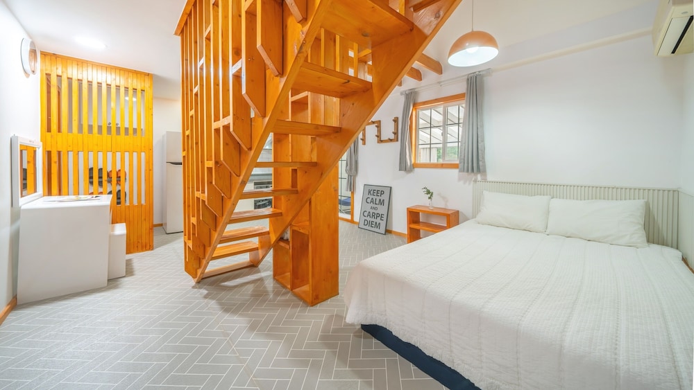 Basic Room, 1 Bedroom (Room 201) - Photo 1