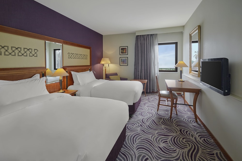 Standard Room, 2 Twin Beds thumbnail 6