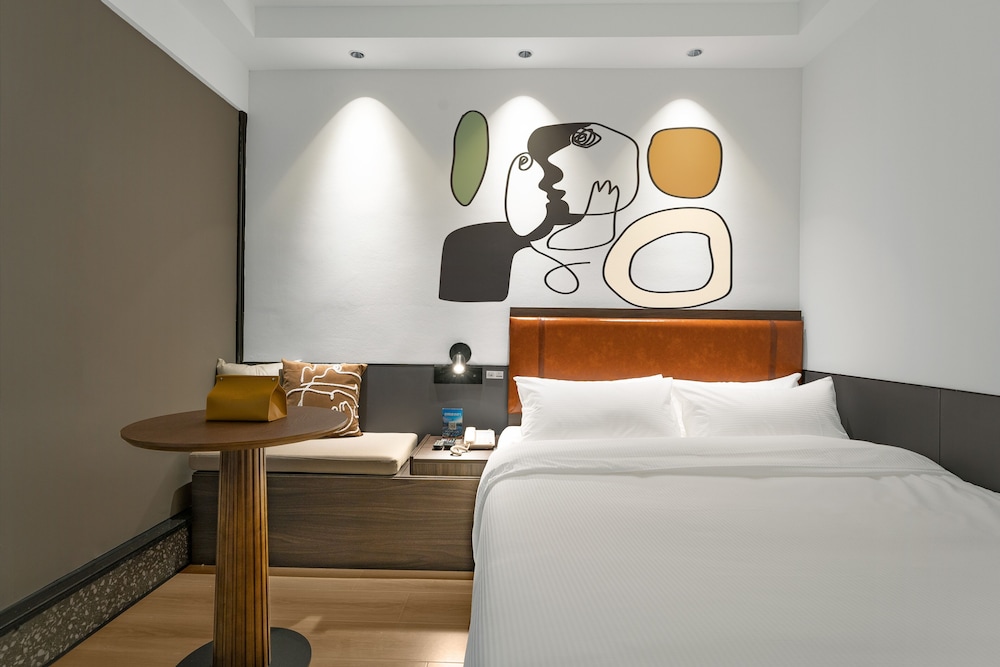 Classic Double Room