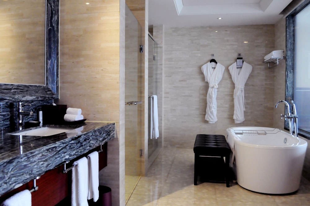 PRESIDENTIAL SUITE photo 3