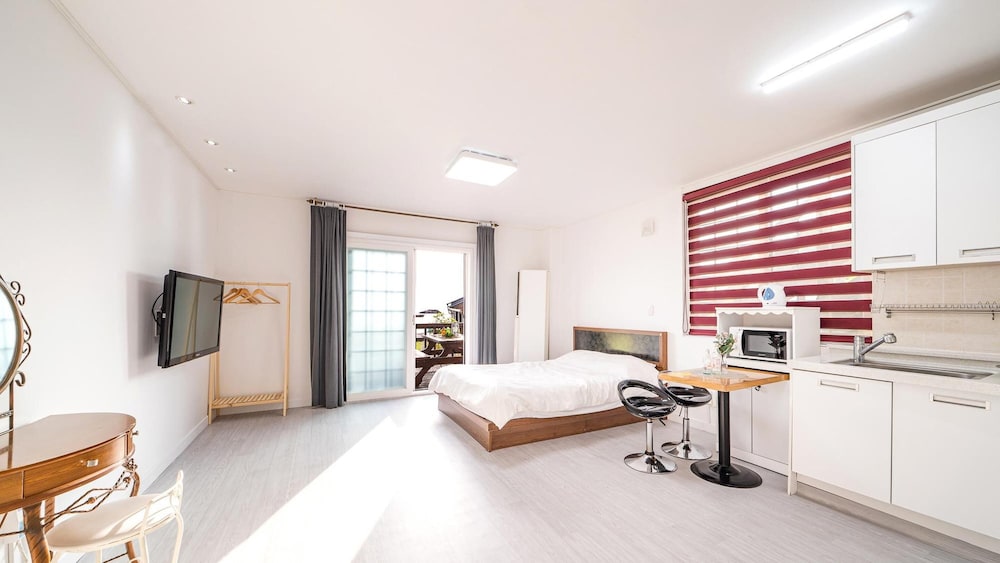 Basic Room, 1 Bedroom (101)