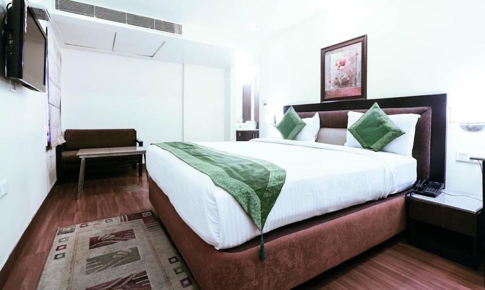 Luxury Double Room, Multiple Bedrooms, City View