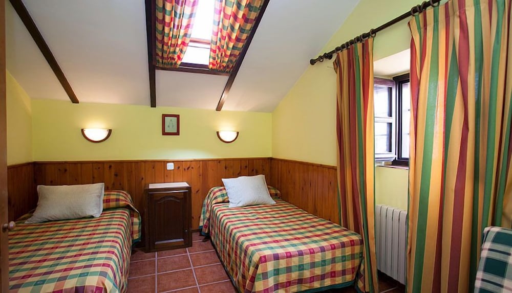Double Room, Shared Bathroom photo 3
