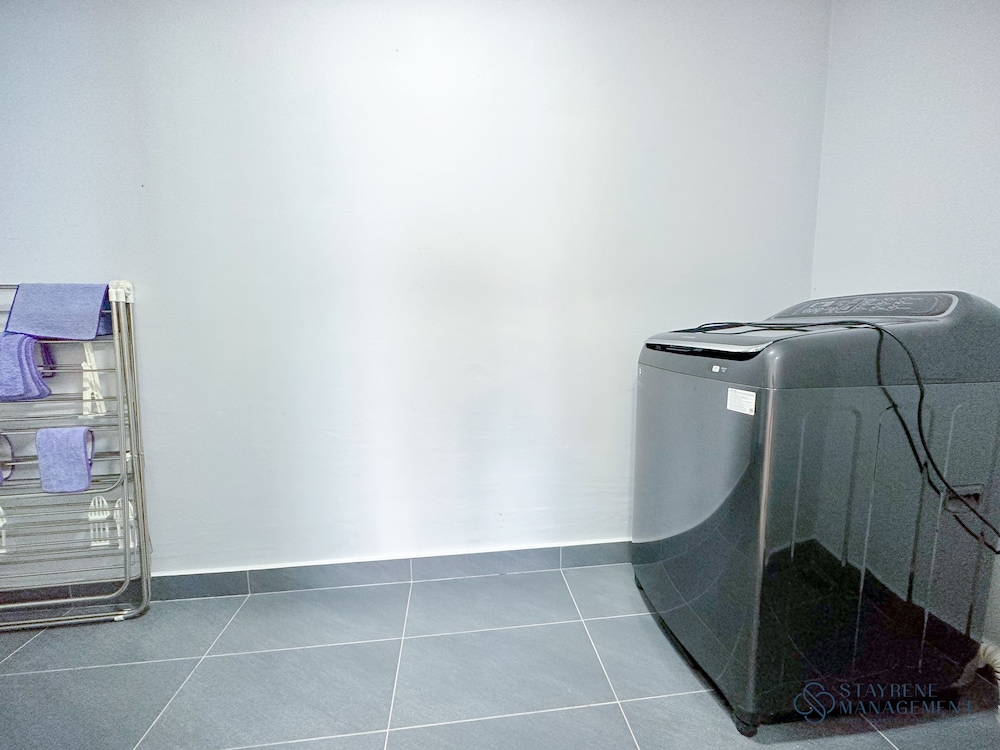 Comfort Apartment, 3 Bedrooms, Non Smoking - Photo 11