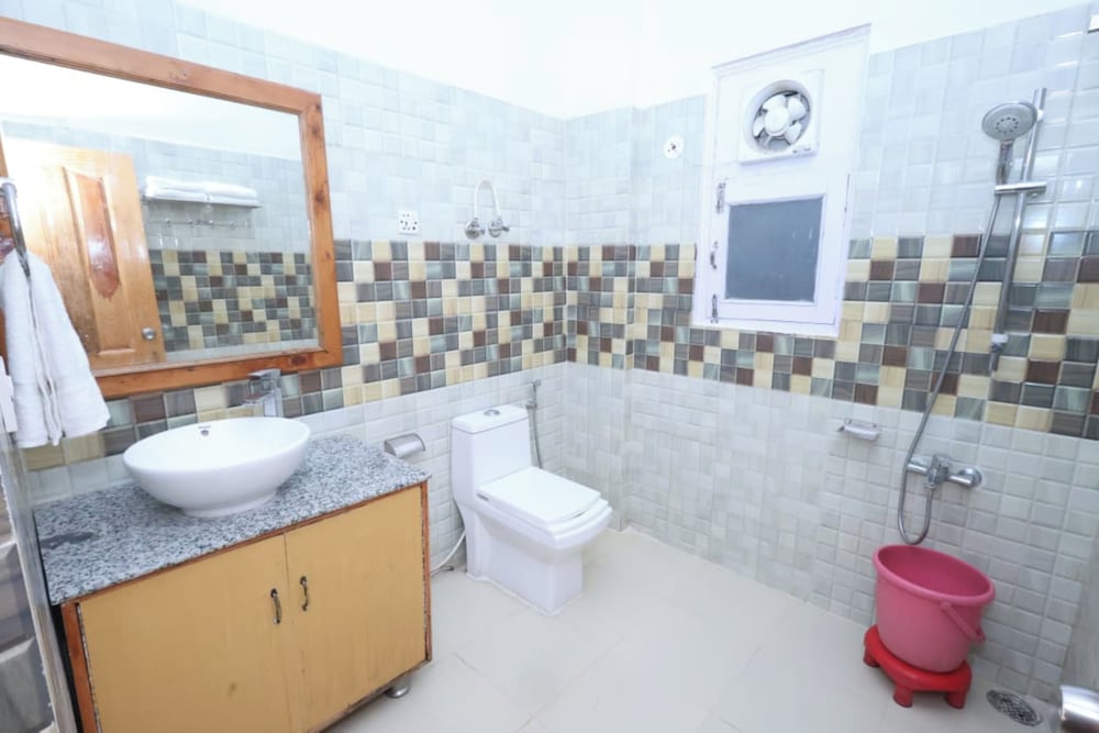Deluxe Double Room - Photo 4