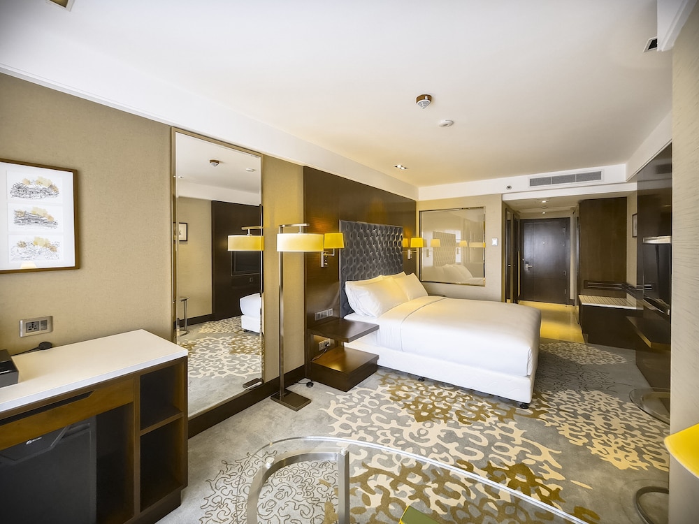 Premium Room - Photo 4