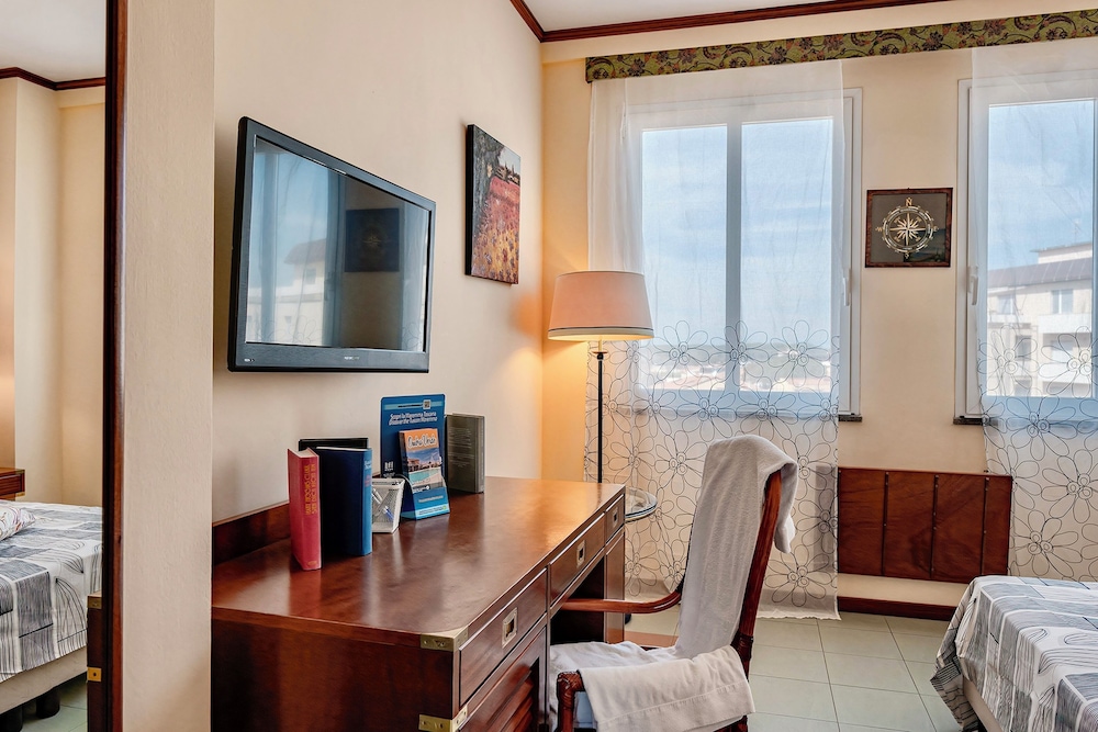 Double Room, Partial Sea View photo 2