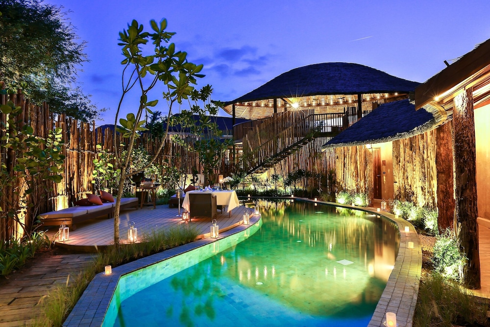 Pool Access Villa (24-Hours Use of Room) photo 3