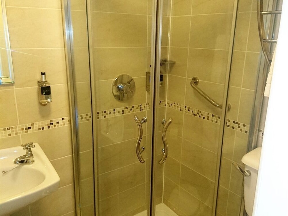 Superior Triple Room, Ensuite, Sea View photo 2