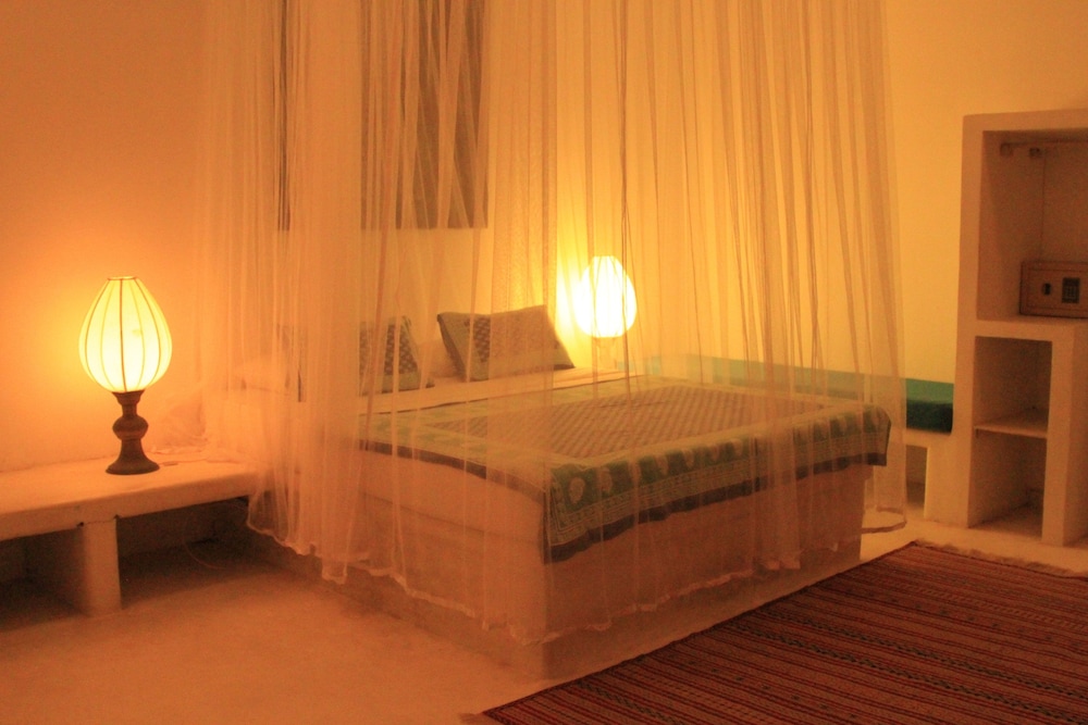 Deluxe Villa, 1 Queen Bed, Kitchenette, Garden View photo 1