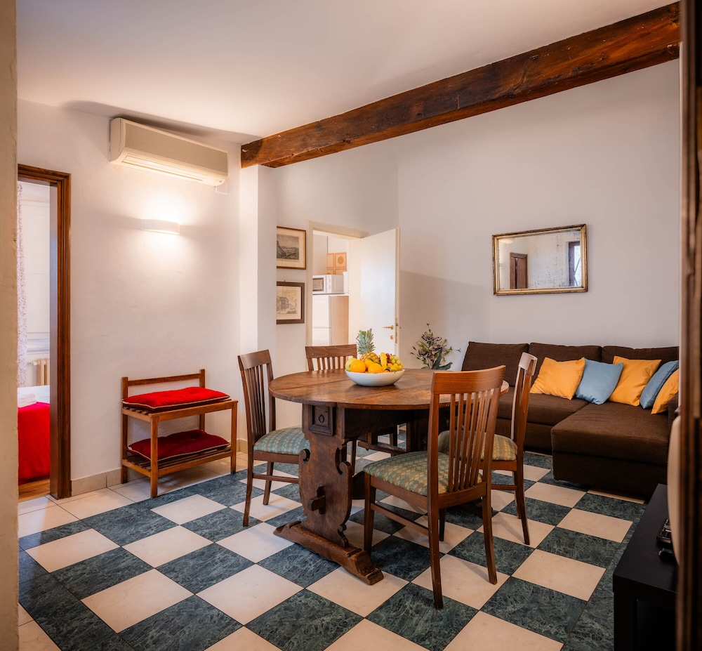 Apartment (Leonardo) photo 2