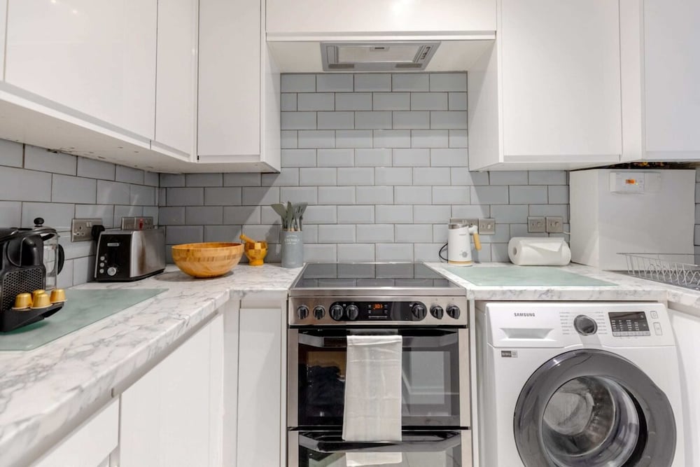 Basic Apartment