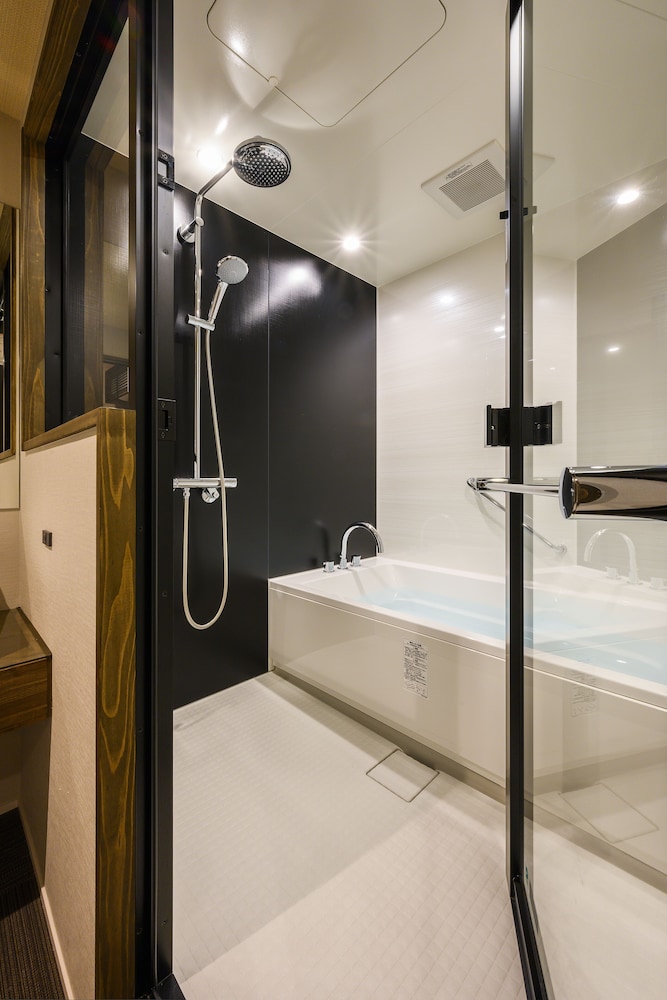 Deluxe Room, Non Smoking - Photo 6