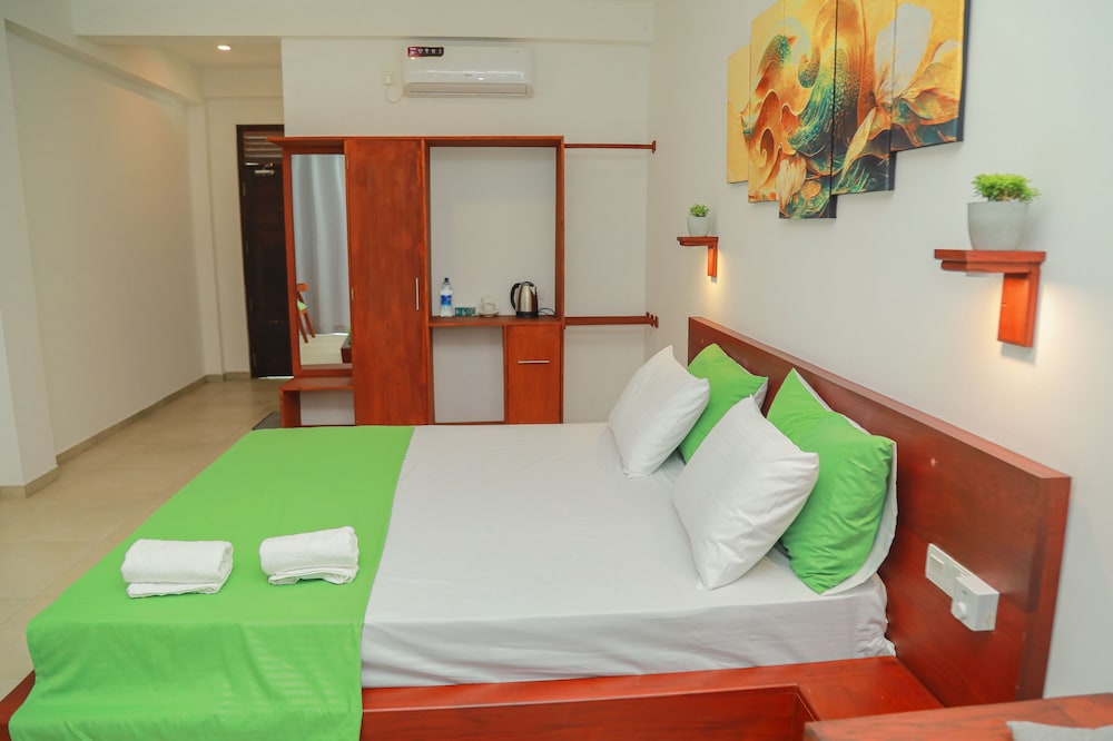 Deluxe Double Room photo 2