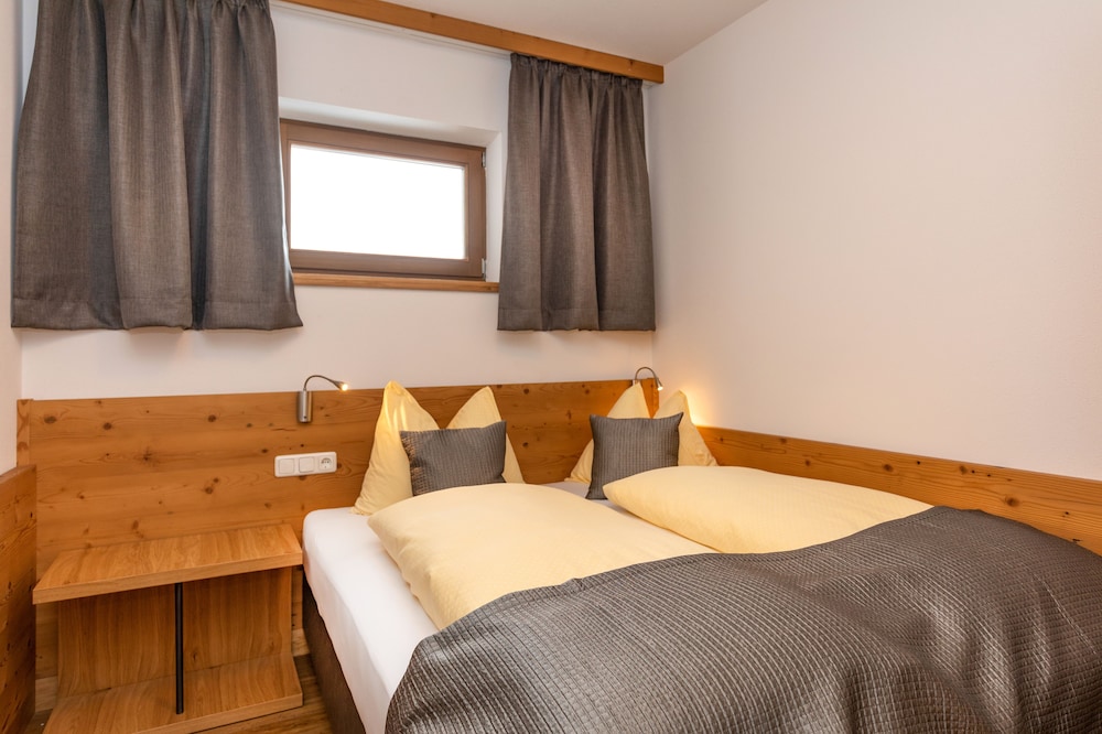 Apartment, Kitchen (Weitblick-80€ Cleaning fee not incl) photo 3