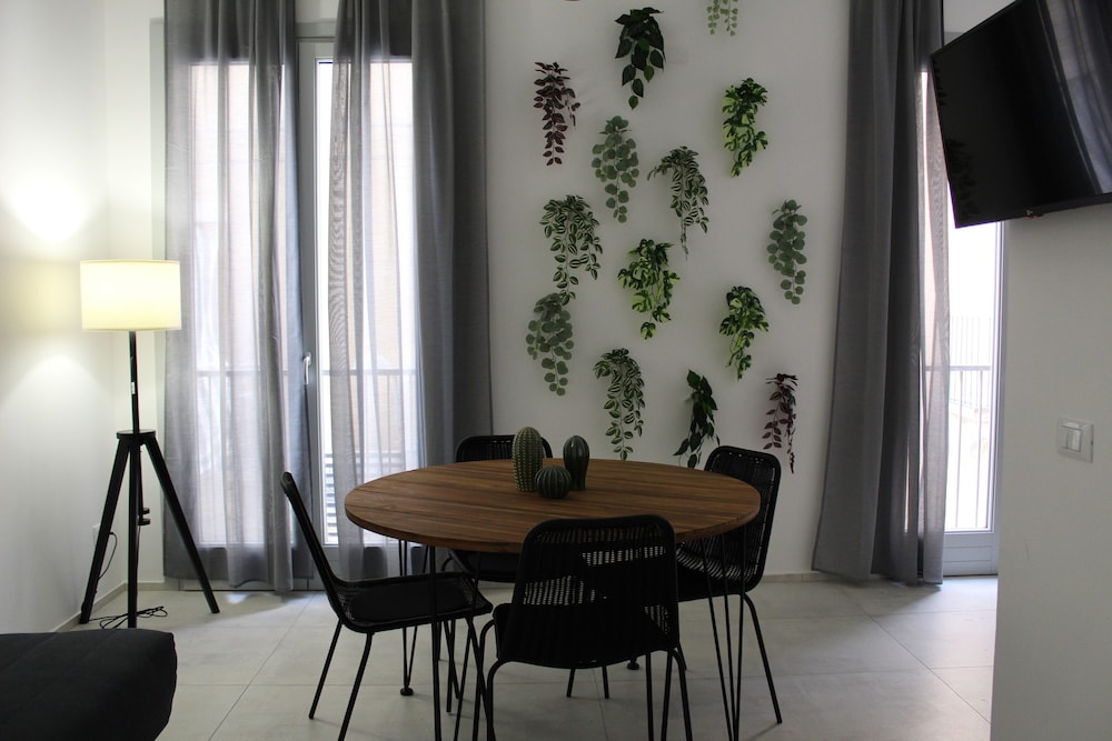 Comfort Apartment, City View
