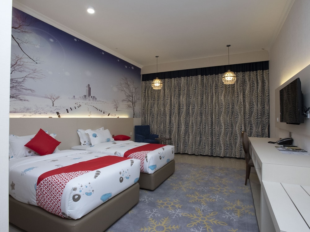 Deluxe Twin Room photo 3