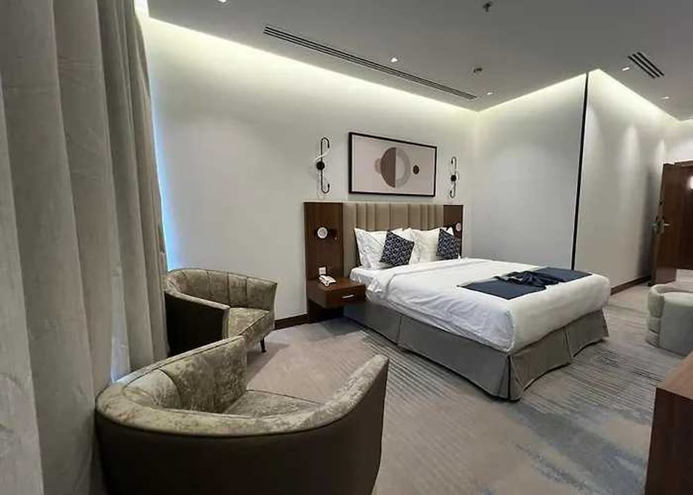 Standard Room, 1 King Bed